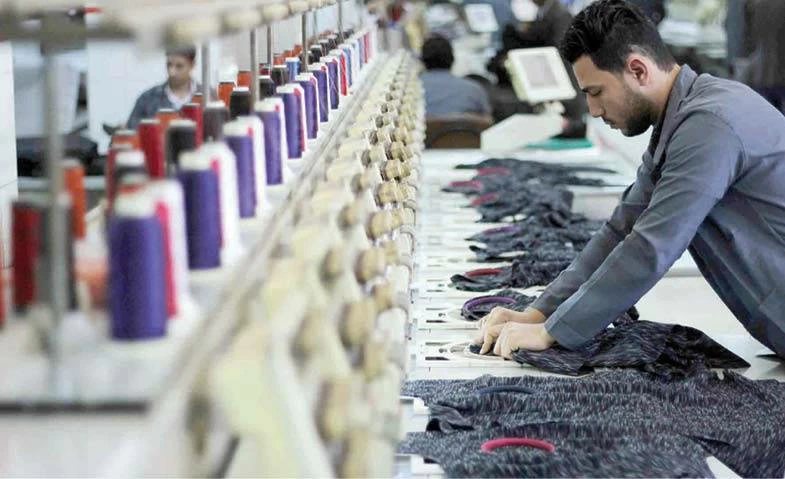 «الإحصاء»: 4.5% ارتفاع في الرقم القياسي للصناعات التحويلية والاستخراجية خلال شهر أغسطس 2026