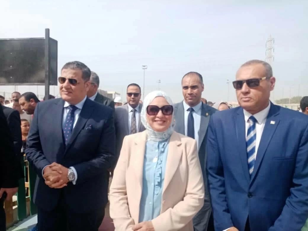 نائب محافظ الإسكندرية ومساعد وزير الشباب والرياضة يفتتحان تطوير مركز شباب فلسطين (صور)