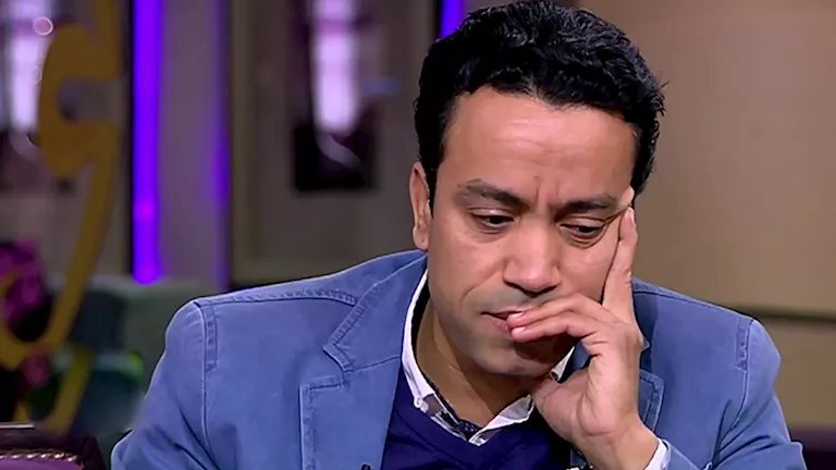 سامح حسين ينفي تعاونه مع موقع شهير بالمراهنات: "دول نصابين"