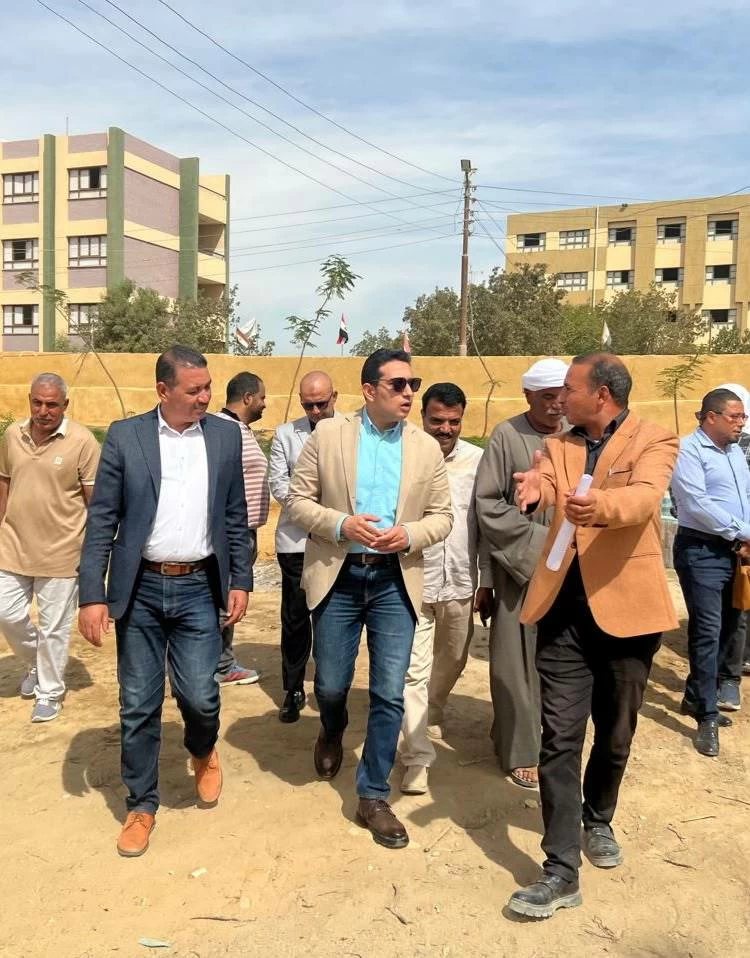 تطورات العمل في مجمع صناعات الزيتون بمركز يوسف الصديق بالفيوم