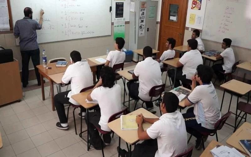 تحسبًا لأي طارئ.. قرار مهم من الكويت بشأن التعليم