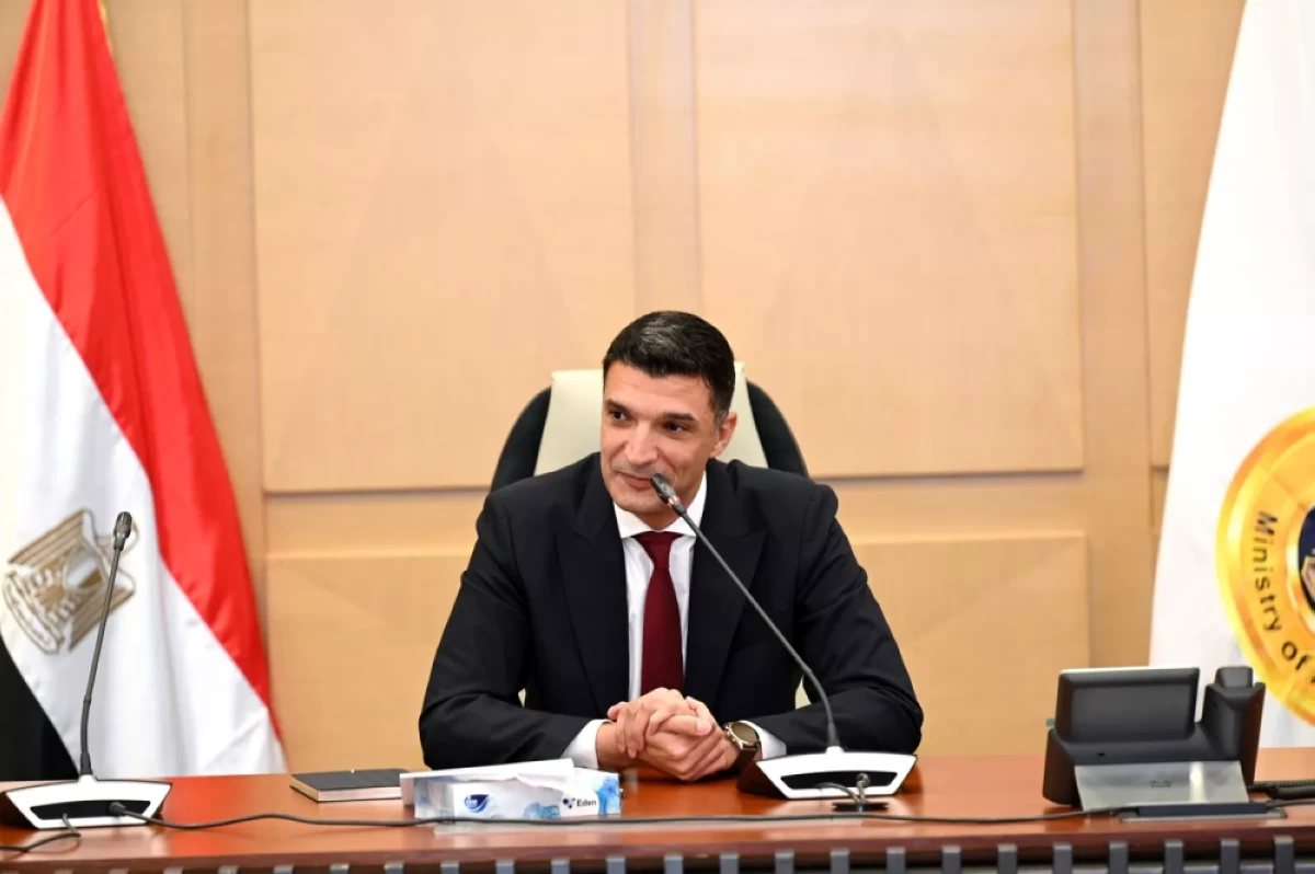 وزير الصناعة: مسارات متعددة للتعامل مع ملف المصانع المتعثرة .. ومبادرة مرتقبة بـ10 مليارات جنيه