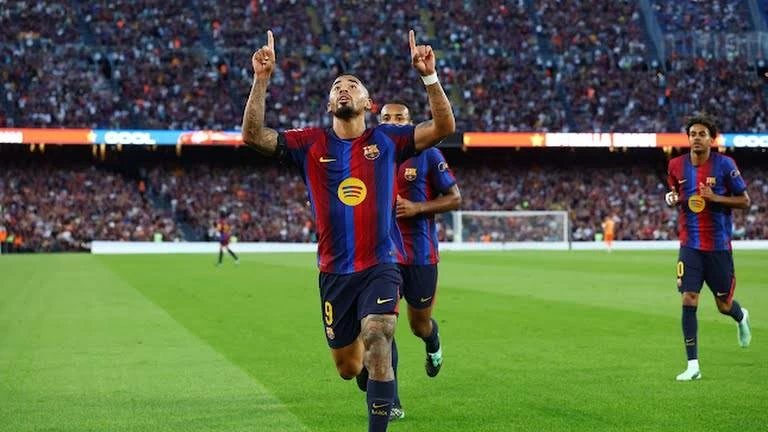 جدول ترتيب الدوري الإسباني بعد فوز برشلونة على ريال بيتيس