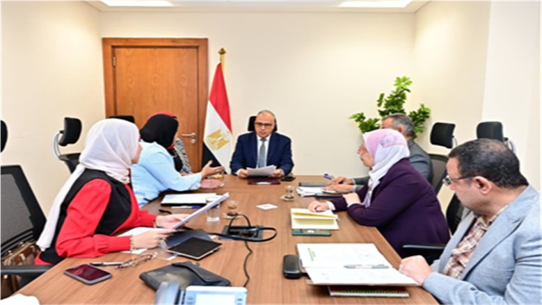 وزير الري: تنسيق مع النواب لمواجهة إلقاء المخلفات بالترع والحفاظ على نوعية المياه