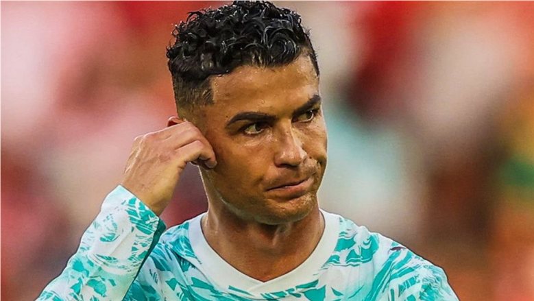 روني ينتقد تصرفات رونالدو مع مدرب البرتغال: أمر محرج للمشاهدة