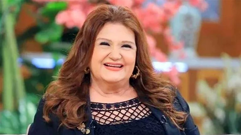 ميمي جمال تتعرض للإصابة بكسر في مفصل الحوض