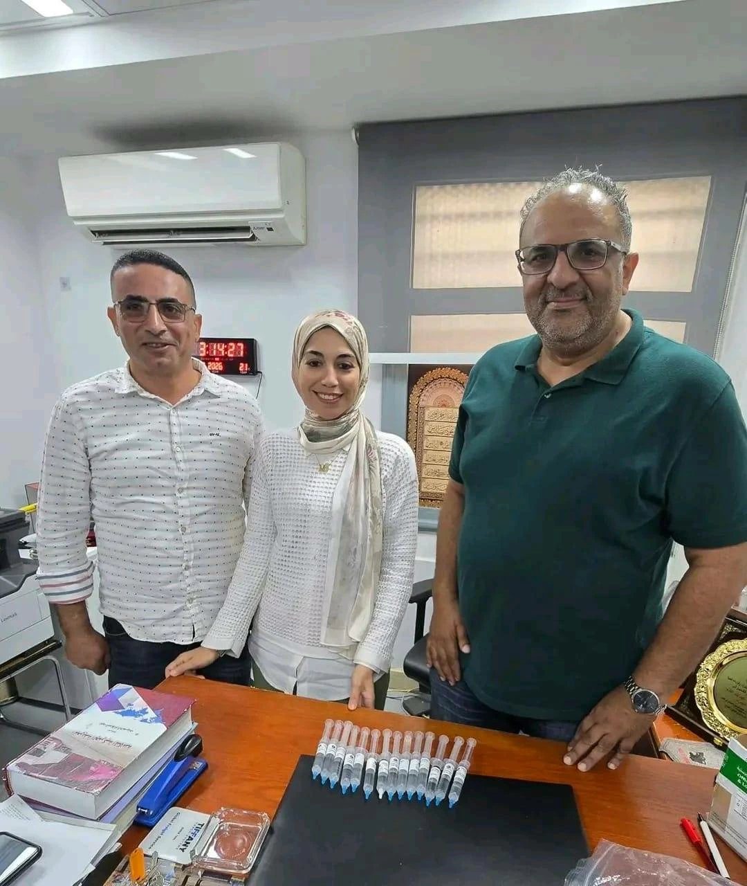 الجمارك تحبط محاولة تهريب 14 سرنجة تحتوي على مخدر «السيلوسايبين» بمطار القاهرة