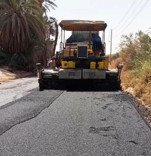 بتكلفة 110 ملايين جنيه: تنفيذ الخطة الاستثمارية لرصف الطرق فى أسوان
