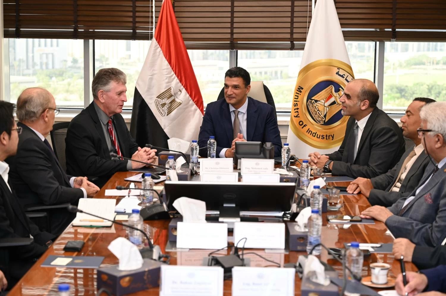 وزير الصناعة: الاستفادة من الخبرات البرازيلية لنقل تكنولوجيا «صناعة الاسطبات» إلي المصانع المصرية