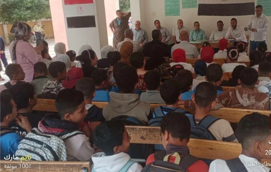 «ثقافة المنيا» تنظم فعاليات ثقافية وفنية بقريتي شم البحرية وهوارة لتعزيز الوعي الوطني لدى الطلاب