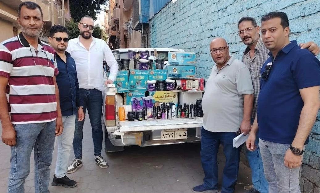 ضبط 8 أطنان أسمدة مجهولة المصدر ولحوم ورنجة فاسدة في حملات بالفيوم