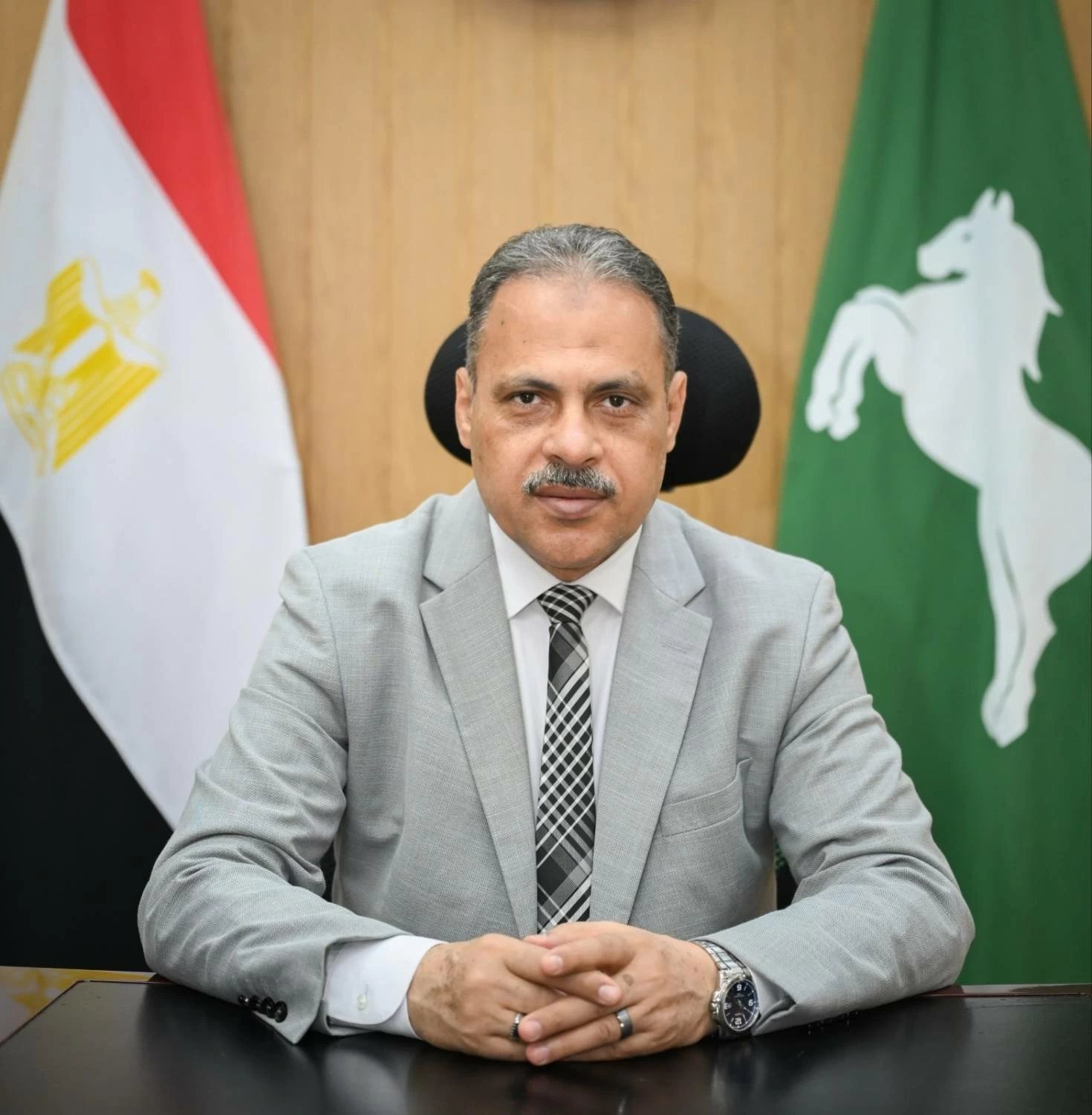 بسبب الغياب وترك العمل.. إحالة 27 من العاملين بالوحدات المحلية بالشرقية للتحقيق