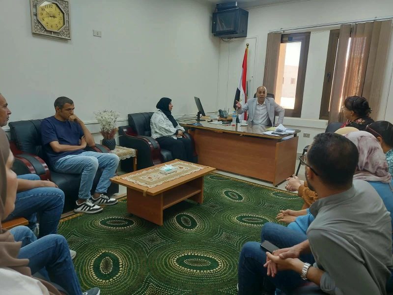 في أول تحرك رسمي للإدارة الجديدة.. عيادات مسائية لإنهاء تكدس المرضى في التأمين الصحي بالبحر الأحمر