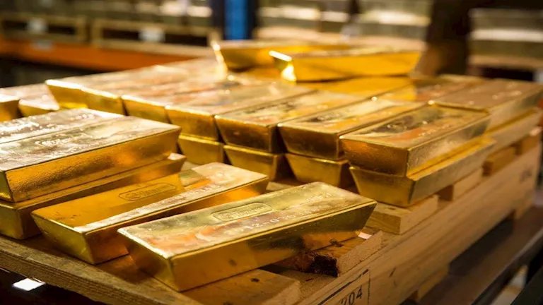 ماذا حدث لـ سعر الذهب اليوم الخميس في بداية التعاملات الفورية؟