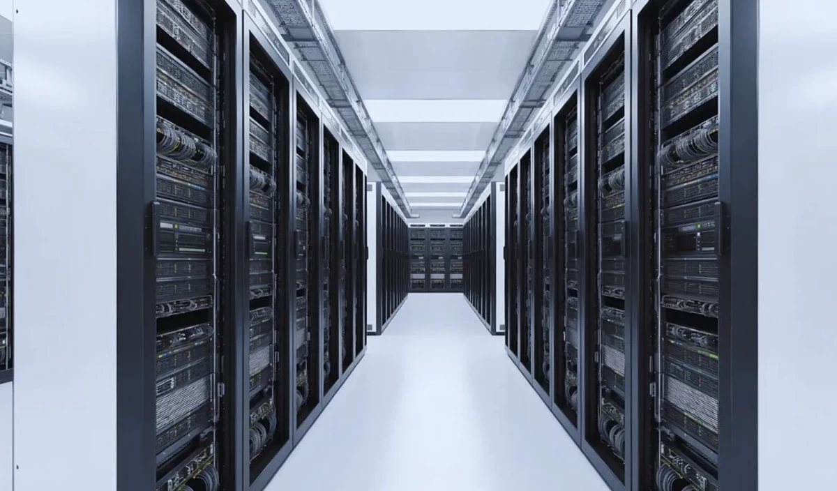 مستشار الأمم المتحدة: أوروبا قد تحتاج «قبابًا حديدية» أو بناء مراكز البيانات تحت الأرض