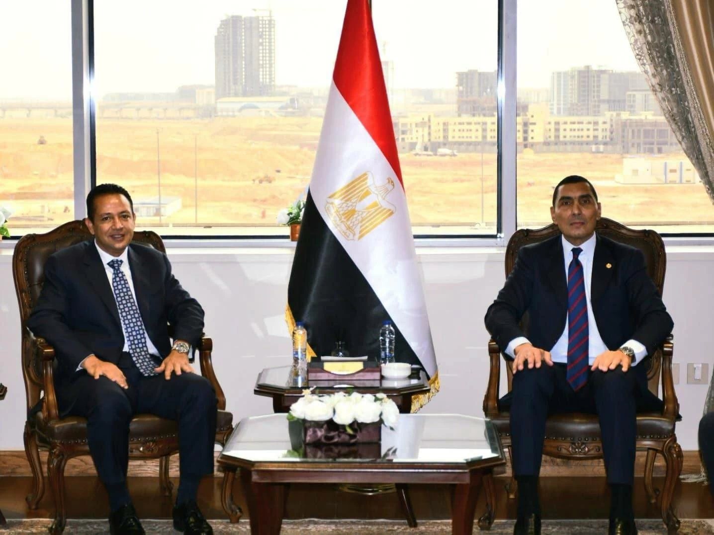 لـ«الوقوف على معدلات تنفيذ المشروعات».. وزير الشباب والرياضة يلتقي رئيس نادي الاتحاد السكندري