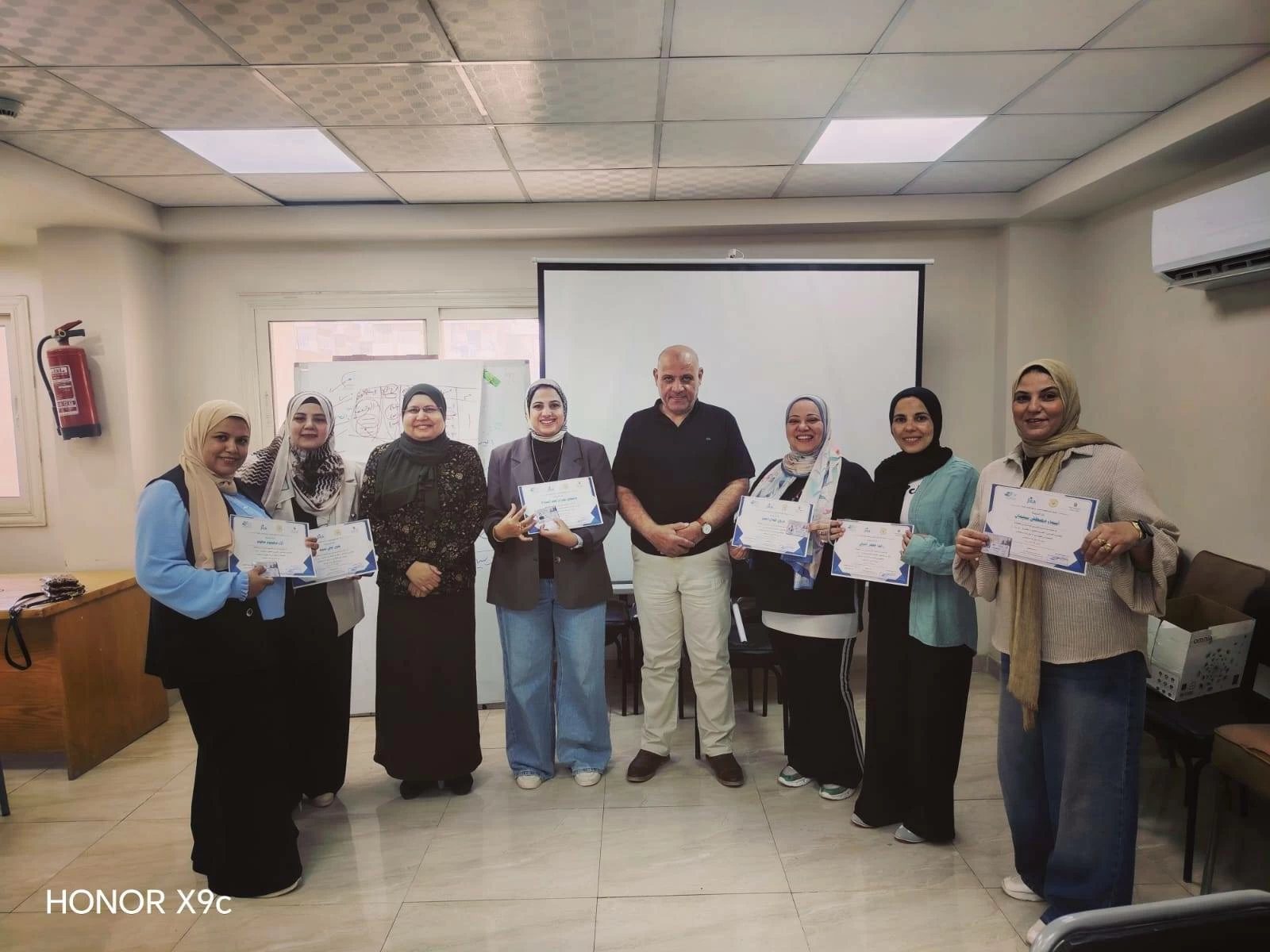محافظ أسيوط: بناء قدرات كوادر «الطفولة المبكرة» يضمن تنشئة أفضل للأجيال