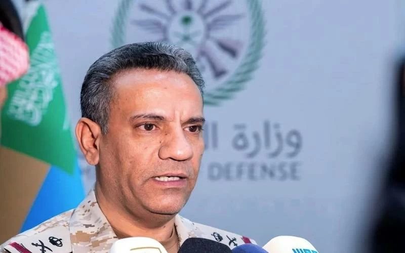 بعد تفعيل الإنذار المبكر.. التحالف يعلن تدمير باليستي حوثي ومسيّرة استهدفت الرياض ومحافظات سعودية